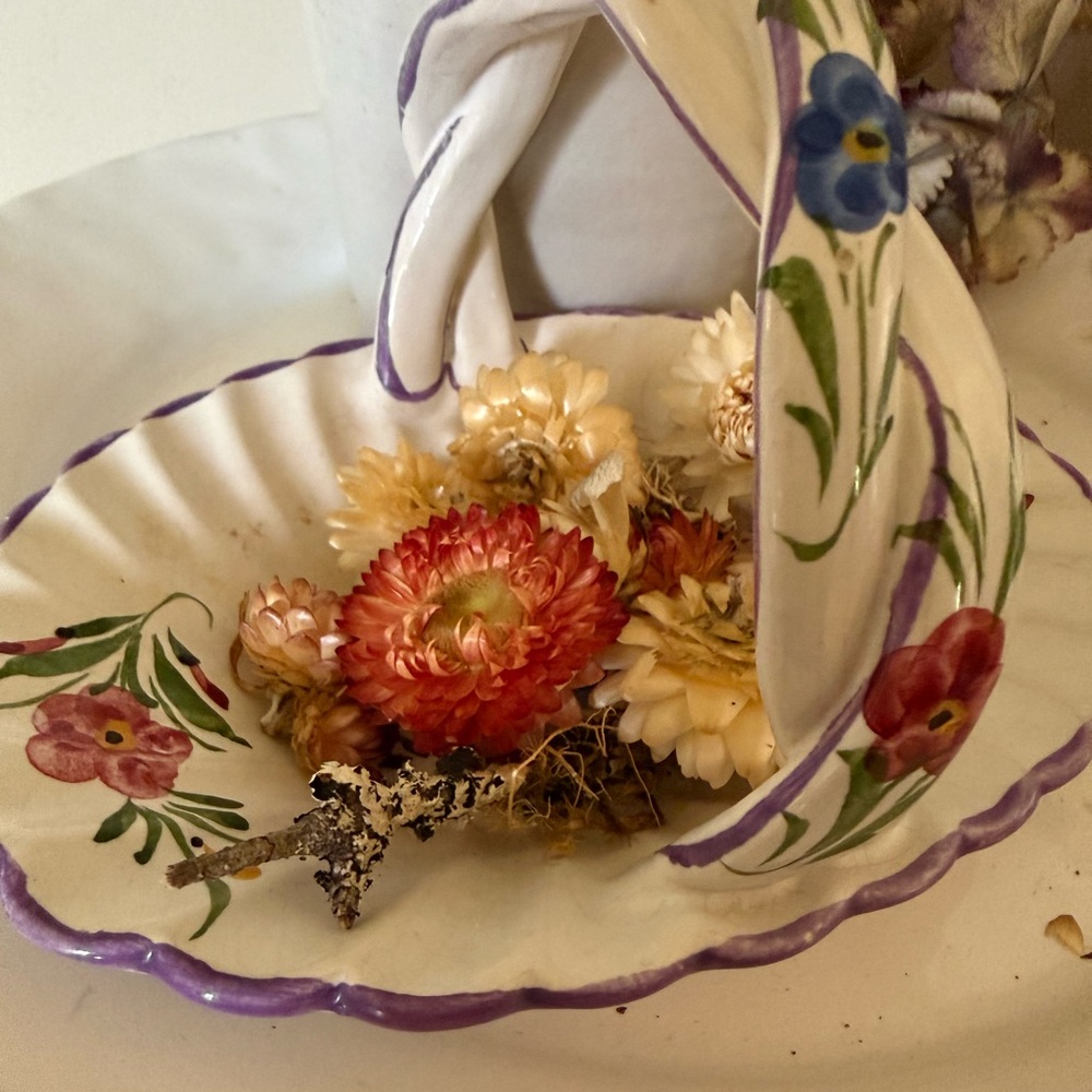 Floral Ceramic Basket with Handle made in Italy - Picture 8 of 8